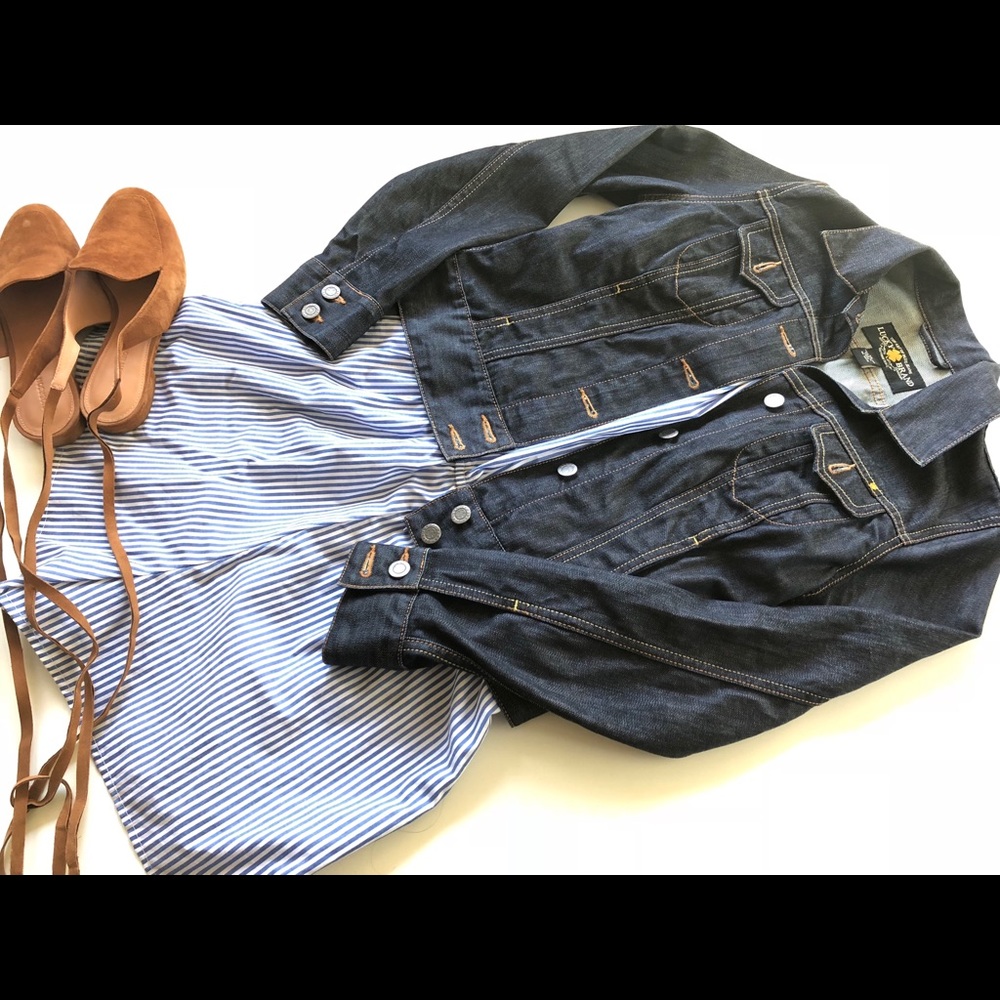Lucky brand dark denim jacket in XS